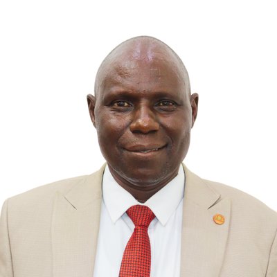 Amos Mamboleo – Member